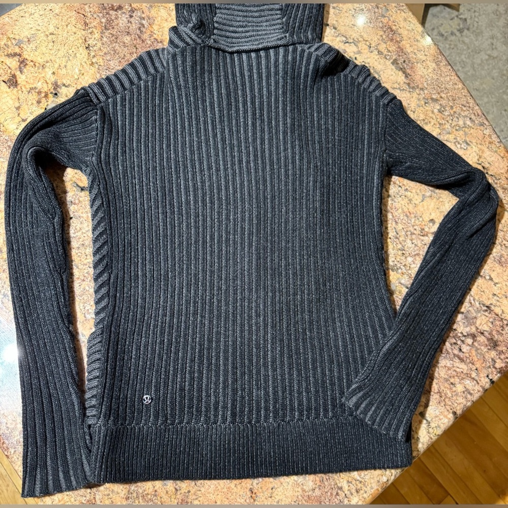 Lululemon athletica Black & Grey Ribbed Women's Hooded Full-Zip Sweater - Picture 3 of 15